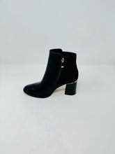 Stefania F3263